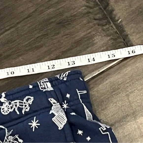 Disneyland 100 Favorite Memory Logo Joggers - Size XS - Picture 8 of 14